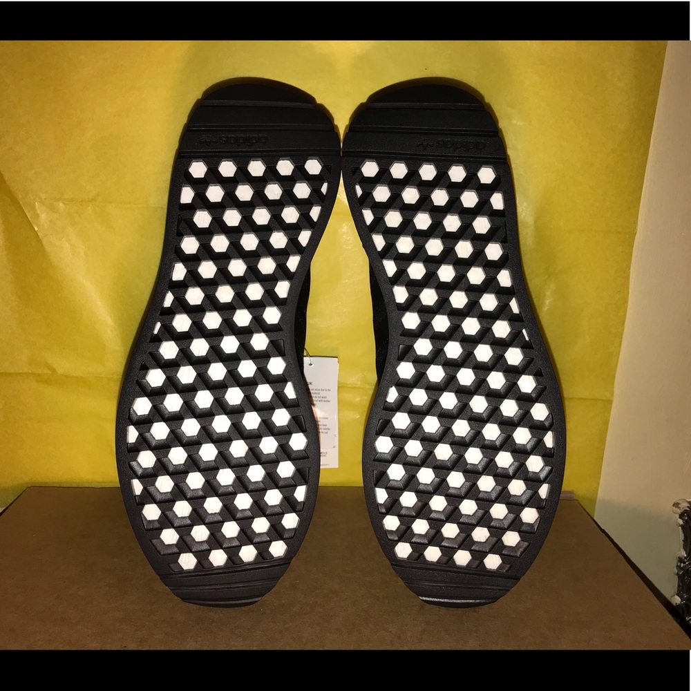 Adidas Men Black I-5923 - Picture 6 of 6